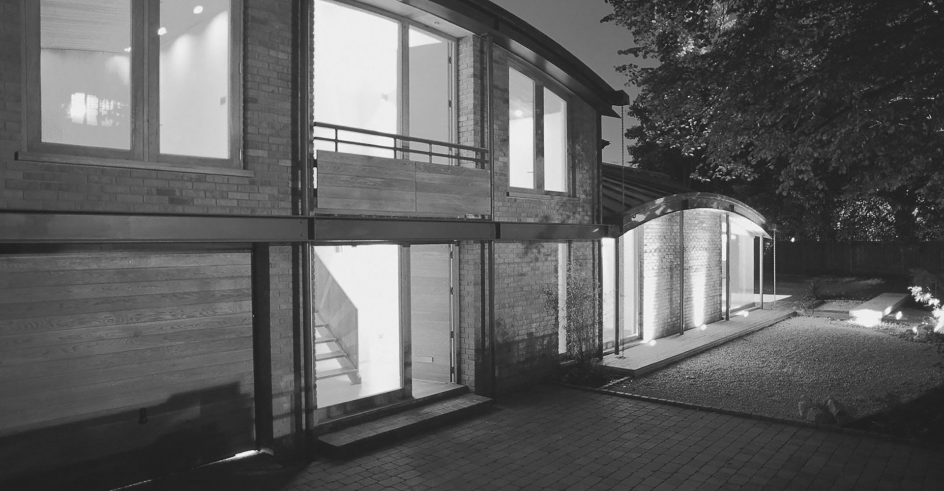 Riverdale-exterior-1.jpg